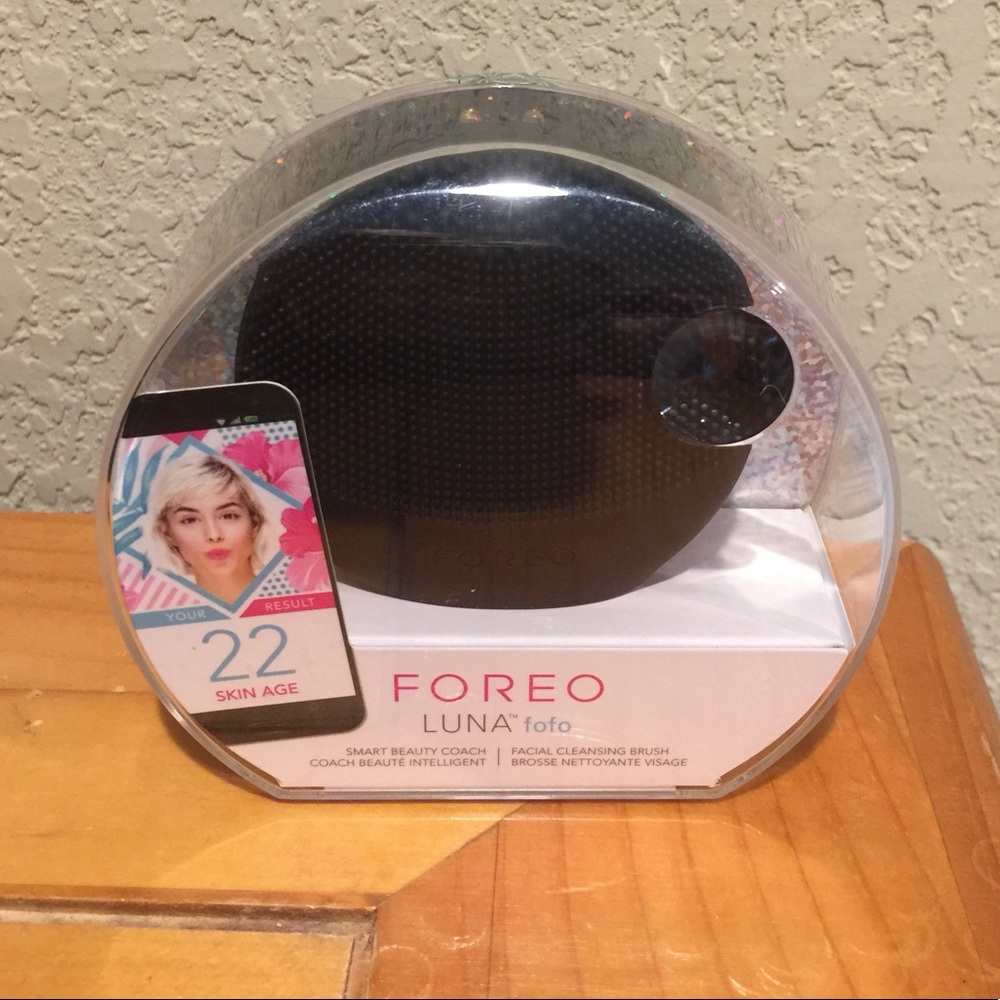 Luna fofo cleansing brush